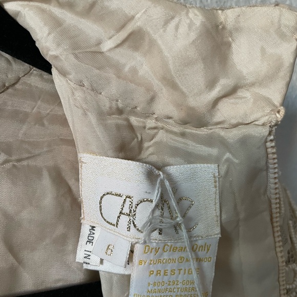 Cache Cream Textured Crop Top - Picture 8 of 11